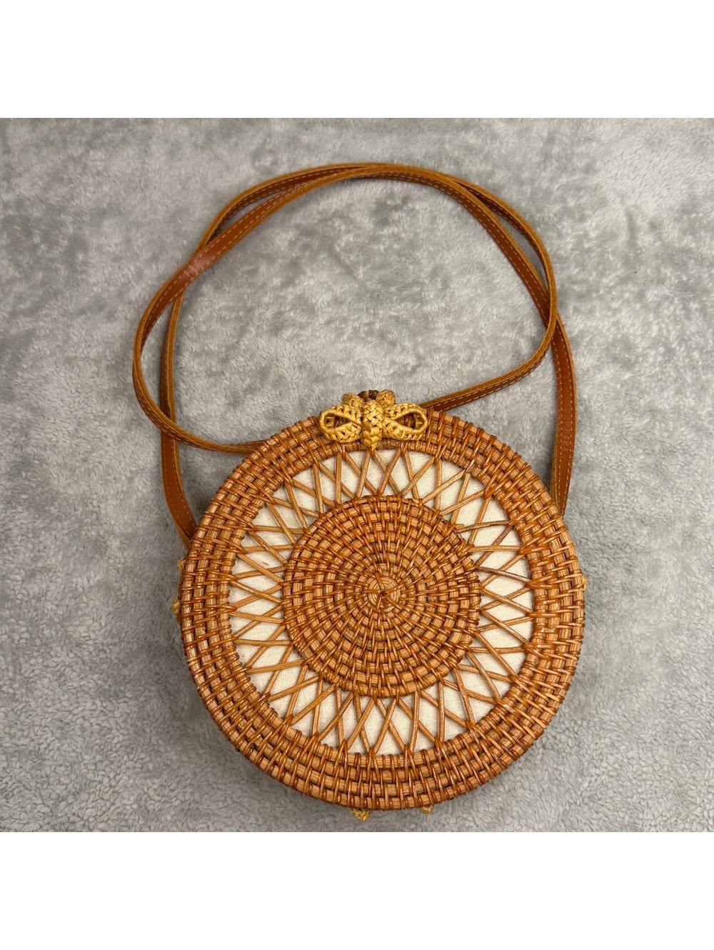 Round Woven Rattan Crossbody Bag Brown Boho Bali Straw Purse Leather Strap